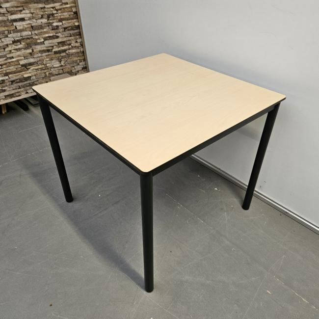  - 2025-11-04 08.57.43