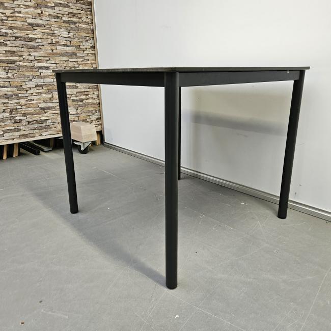  - 2025-11-04 08.57.44