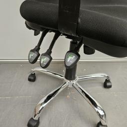  - 2025-11-03 11.15.27