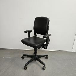  - 2025-11-04 09.40.19