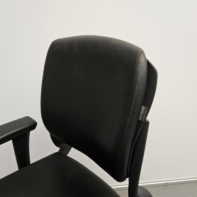  - 2025-11-04 09.40.39