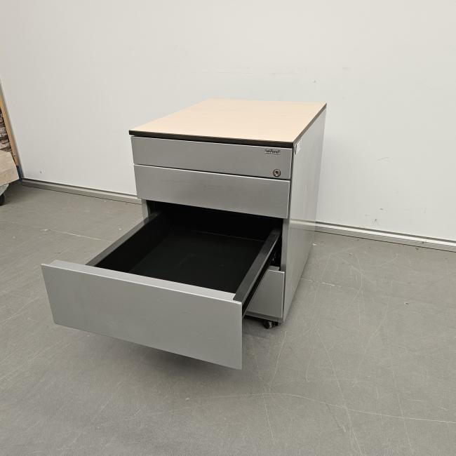  - 2025-11-04 12.53.39