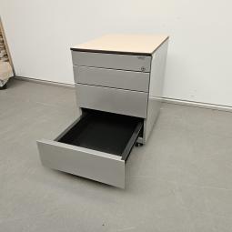  - 2025-11-04 12.53.43