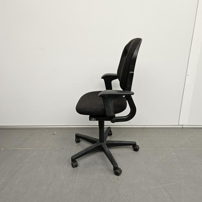  - 2025-11-04 13.01.48