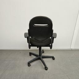  - 2025-11-04 13.01.53