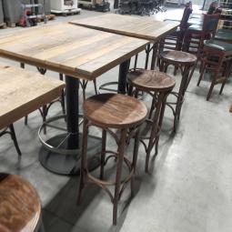  - kroeg meubilair bruin café stoelen barkrukken bartafels (13)