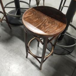  - kroeg meubilair bruin café stoelen barkrukken bartafels (15)