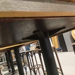  - kroeg meubilair bruin café stoelen barkrukken bartafels (18)