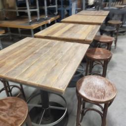  - kroeg meubilair bruin café stoelen barkrukken bartafels (21)