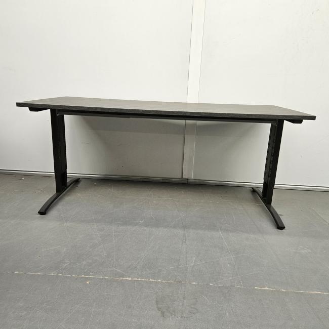  - 2025-11-21 10.27.30