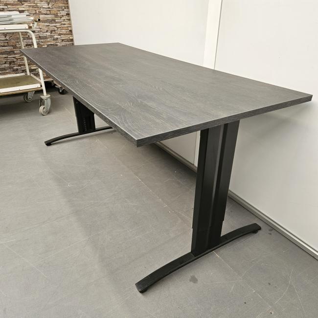  - 2025-11-21 10.27.37