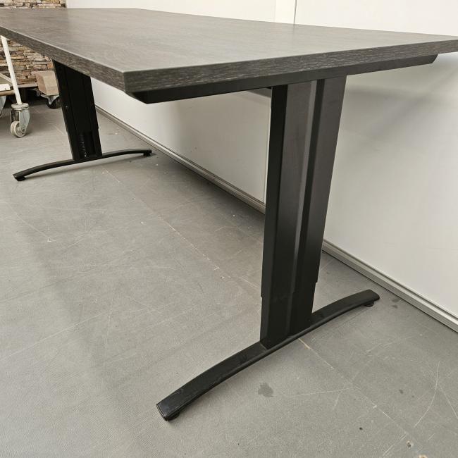  - 2025-11-21 10.27.39