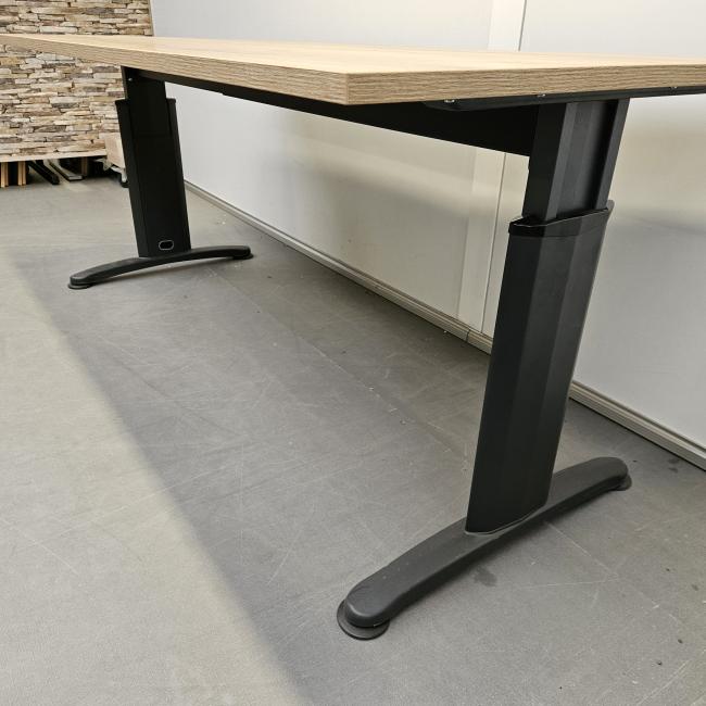  - 2025-11-25 09.28.53