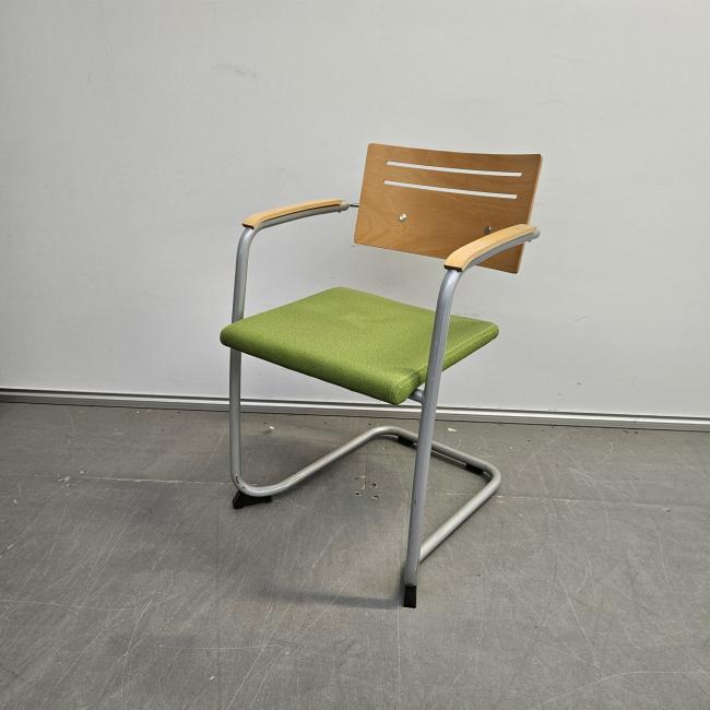  - 2025-11-25 09.41.00