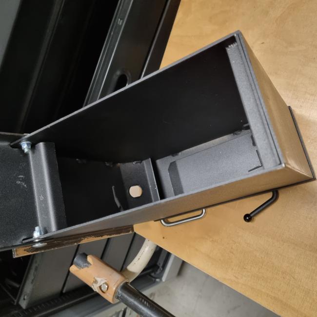  - metalen afstortkluis met slot  (4)