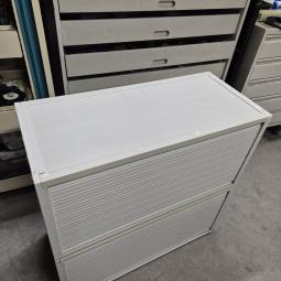  - kunststof kast met roldeur afm 89x87x45 cm br.hxd  (3)