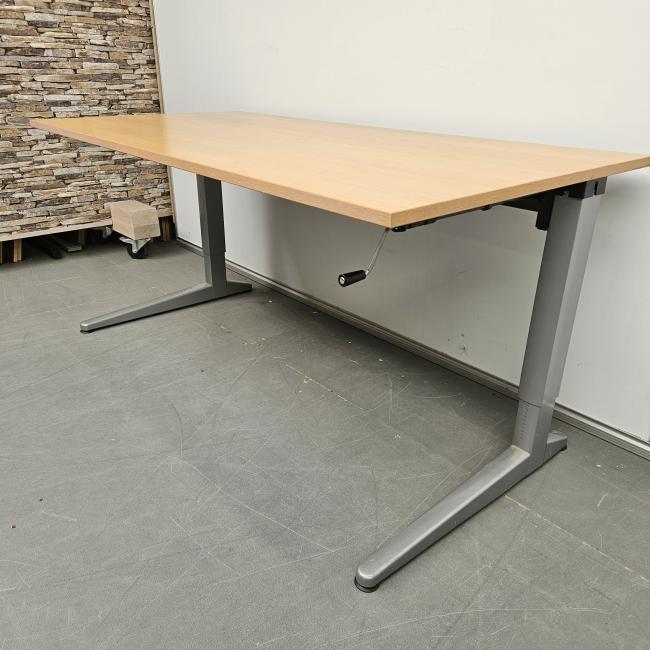  - 2025-11-18 12.27.18