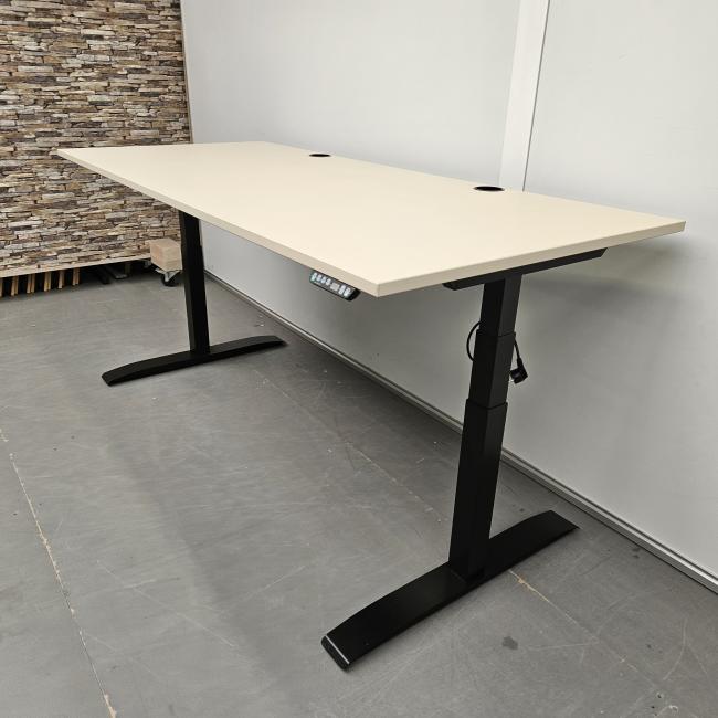  - 2025-11-22 10.46.06