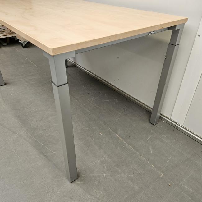  - 2025-11-22 11.43.53