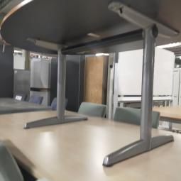  - 1x ahrend 500 ovaal ahorn kleur blad alugrijze metalen poten demontabel (5)