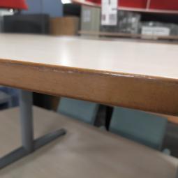  - 1x ahrend 500 ovaal ahorn kleur blad alugrijze metalen poten demontabel (9)