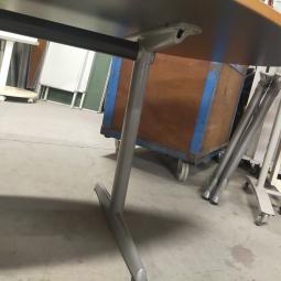  - 1x ahrend 500 ovaal ahorn kleur blad alugrijze metalen poten demontabel (16)