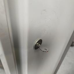  - 1x ahrend stalen 2-deurs werkplaatskast (15)