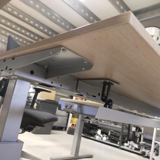  - 1x Gispen hoekbureau ihv met handslinger (12)