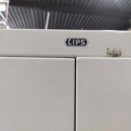 - 1x indistriele stalen kast LIPS zonder slot (4)