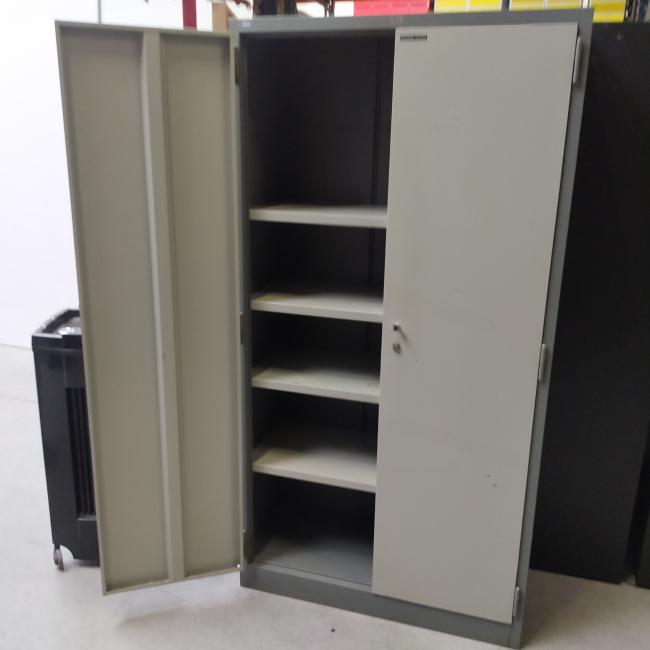  - 1x Lips donkergrijs (10)