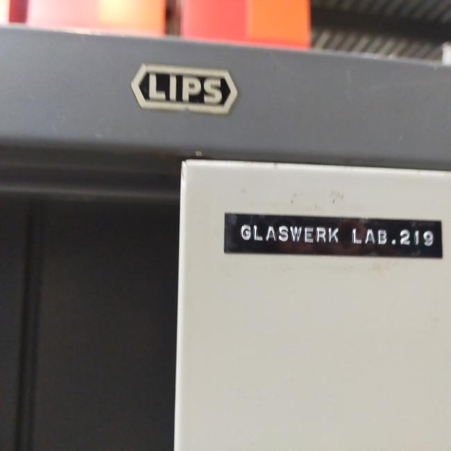  - 1x Lips donkergrijs (11)