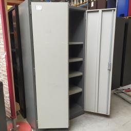  - 1x Lips donkergrijs (13)