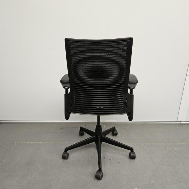  - 2025-12-16 11.51.55