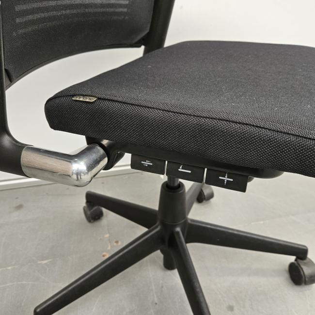  - 2025-12-16 11.52.09