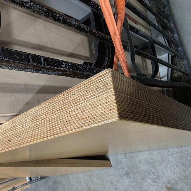  - dikke multiplex bladen 56 mm dik  2x160 en 9x120 en 5x150 cm  (5)