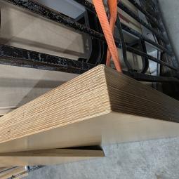  - dikke multiplex bladen 56 mm dik  2x160 en 9x120 en 5x150 cm  (5)