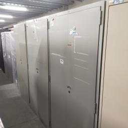  - set 3x Lips stalen werkplaatskasten intensief gebruikt met div gebruikssporen en lakschade (26)