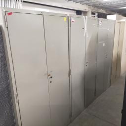  - set 3x Lips stalen werkplaatskasten intensief gebruikt met div gebruikssporen en lakschade (27)