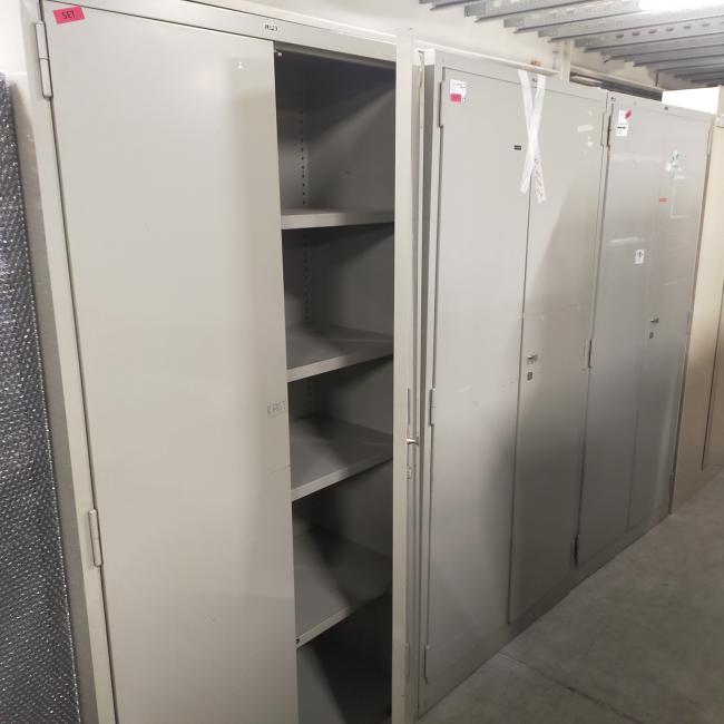  - set 3x Lips stalen werkplaatskasten intensief gebruikt met div gebruikssporen en lakschade (28)