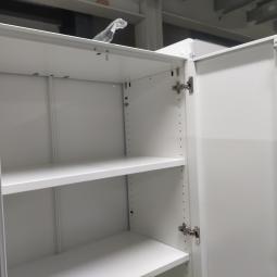  - partij witte metalen 2-deurs kantoorkasten incl sleutels nieuwstaat!! (36)