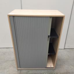  - 1x steelcase ahrend houtkleur met grijze kunststof roldeur en 2x zwarte ihv metalen schappen (3)