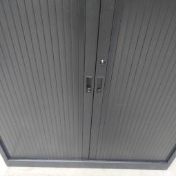  - 179,- pst 3x schaffenburg zwart met beuken kleur blad 148x120x45 cm zonder sleutels en 3x ihv schappen per kast (12)