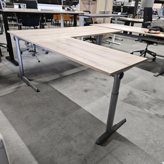  - 2025-12-18 11.43.18