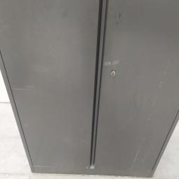  - ahrend antraciet grijs met 1 sleutel (17)