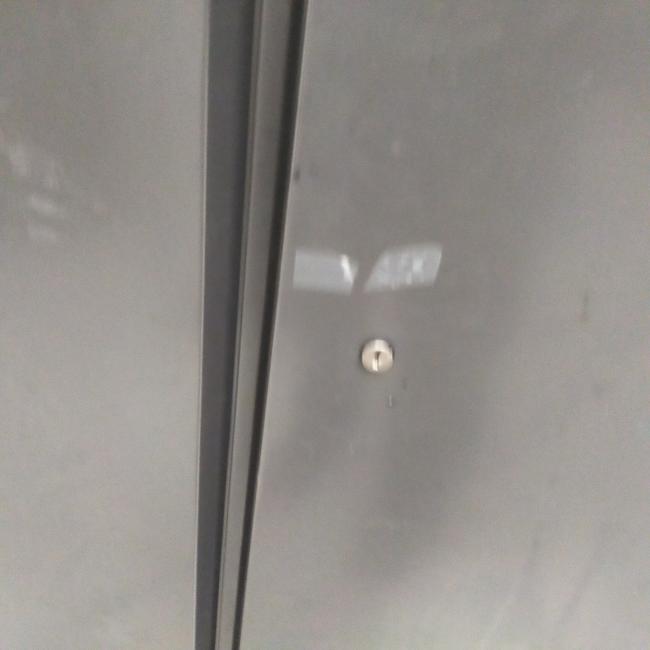  - ahrend antraciet grijs met 1 sleutel (24)