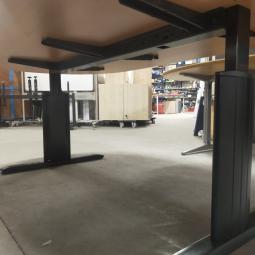  - 240x120 cm ovaal choreo beukenkleur 1x 150,- met krasjes rand (263)