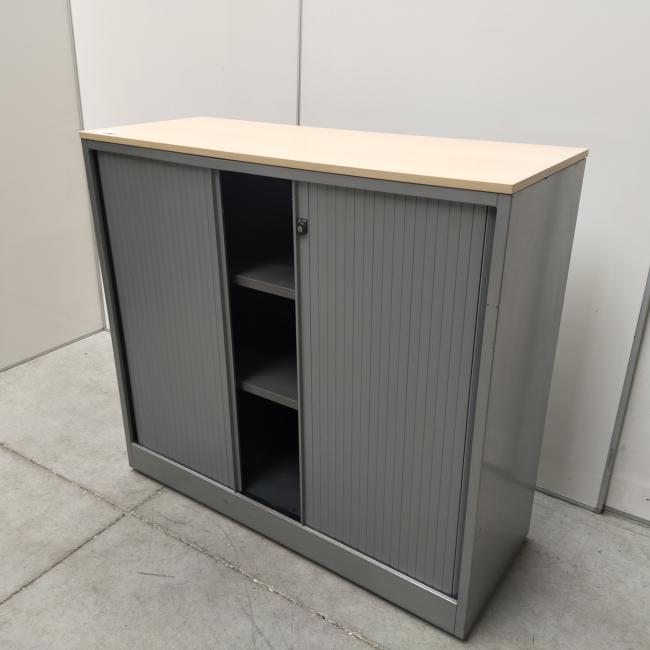  - ahrend alugrijs met lichte houtstrctuur blad (3)