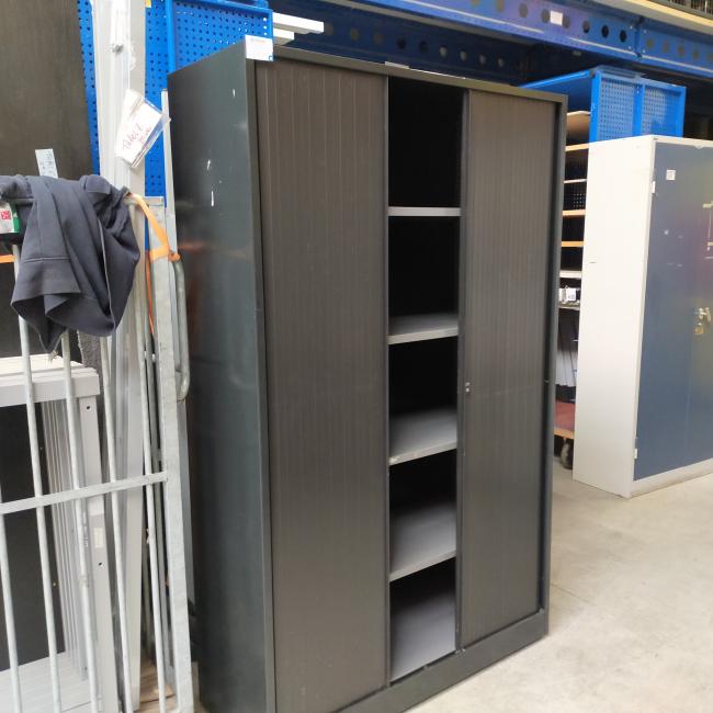  - ahrend zwart 1x (2)