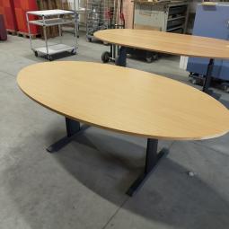  - Choreo antraciet metalen frame ihv met schroeven demontabel met ovaal beuken kleur houten blad (14)