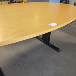  - Choreo antraciet metalen frame ihv met schroeven demontabel met ovaal beuken kleur houten blad (6)